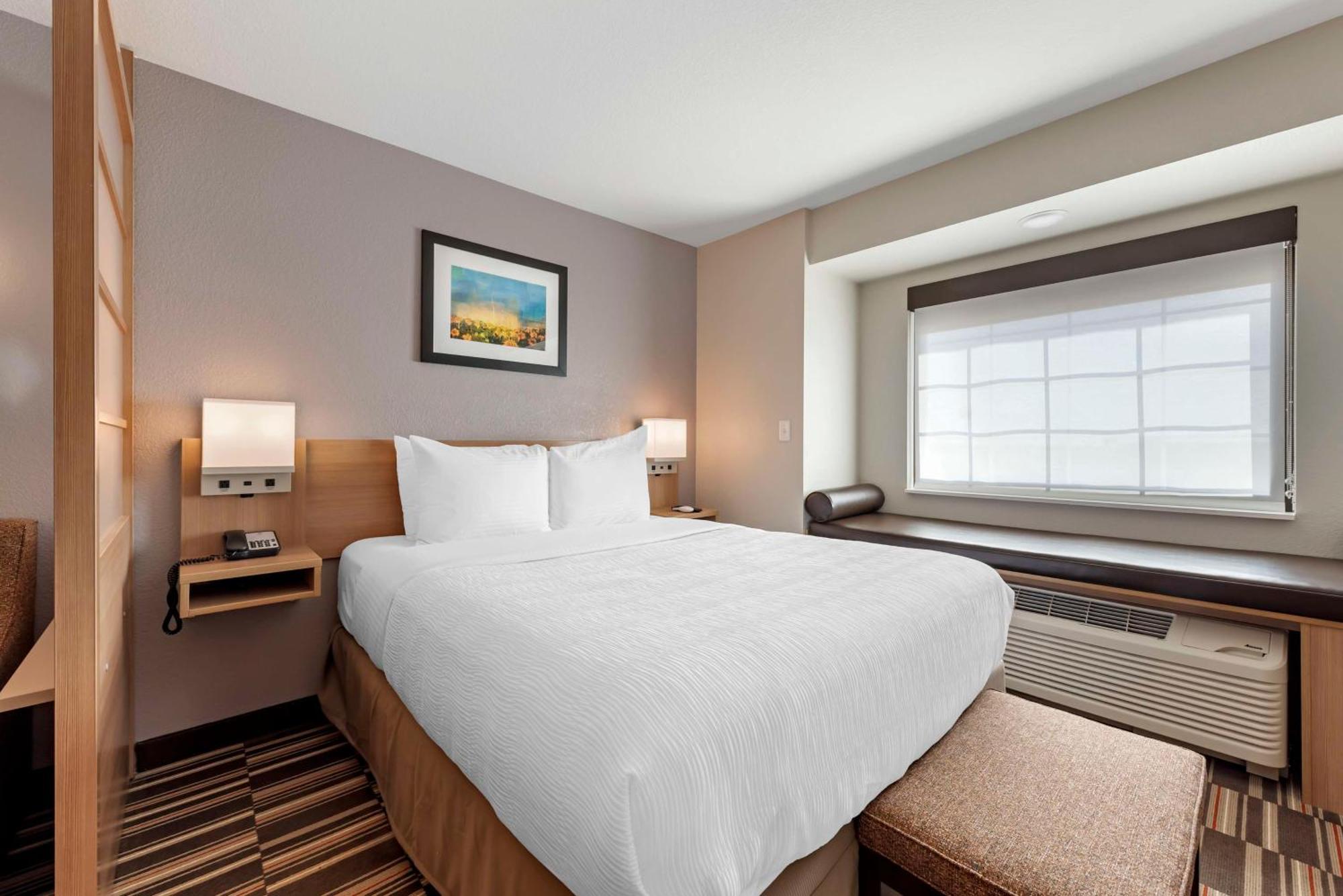 Best Western Limon Exterior photo