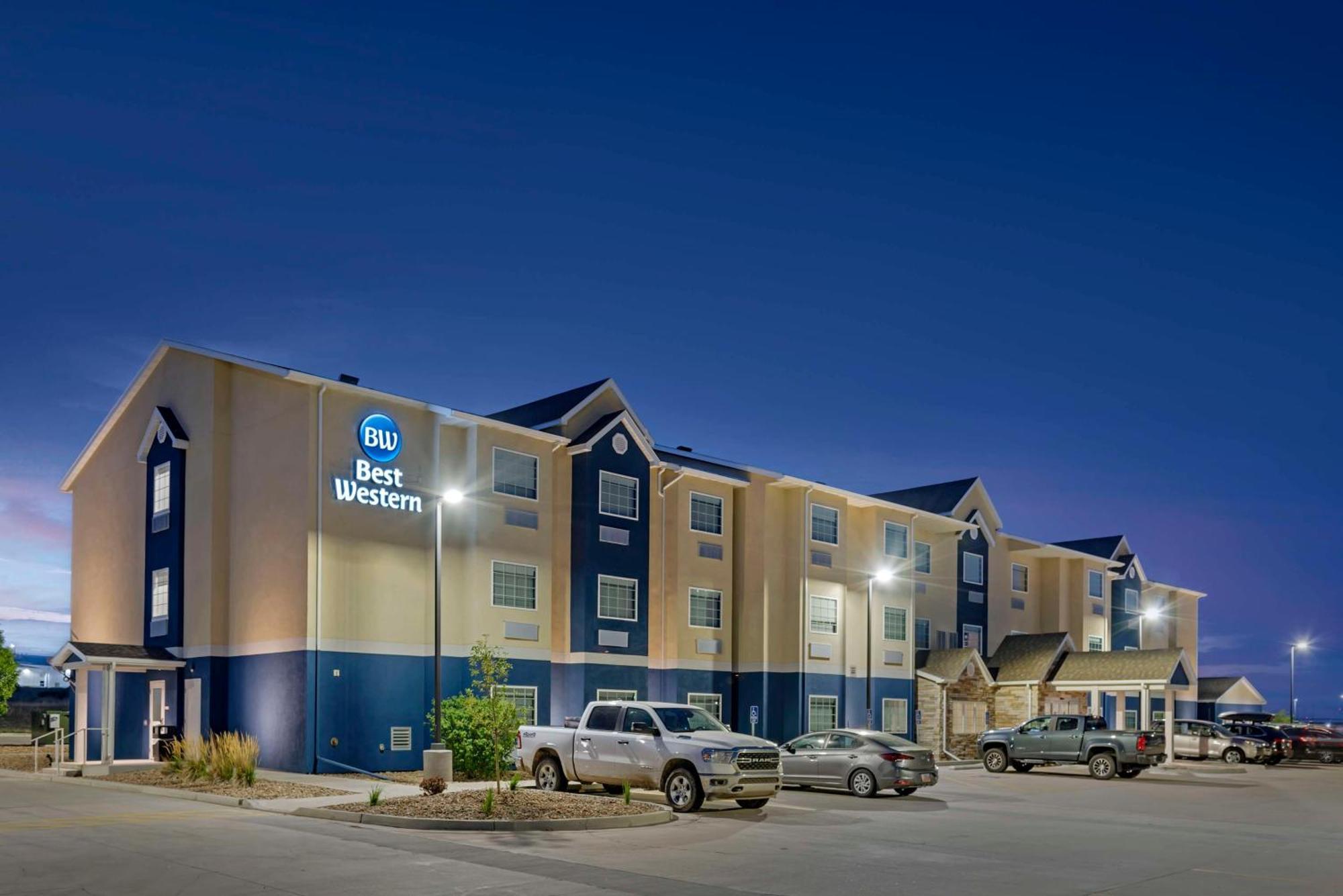 Best Western Limon Exterior photo