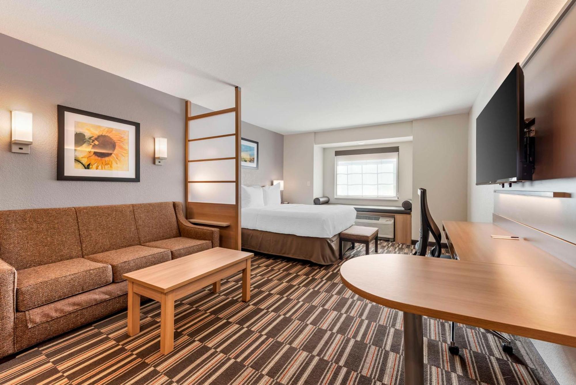 Best Western Limon Exterior photo